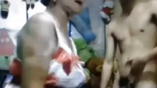 Szalona dziewczyna dała masażyście w darmowe filmy hamster cipkę