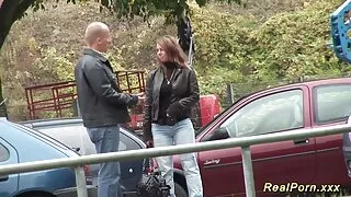 Frayer wkręca się i przeleciał jej chudej cipki ostry sex darmowe filmy