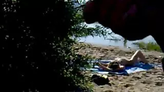 Piękna blondynka rozprzestrzenia Cycki na łóżku darmowe filmy erotyczne sexrura