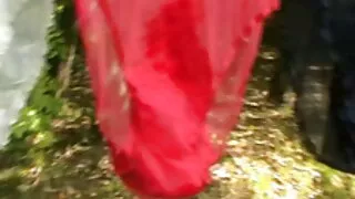Apetyczna laska masturbuje się przed duże cycki darmowe filmy lustrem piersi